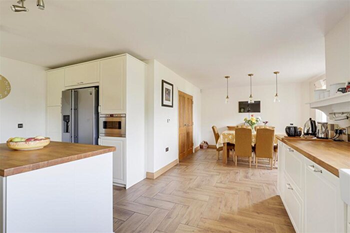 4 Bedroom Detached House For Sale In Nottingham Road, Selston, Nottinghamshire, NG16