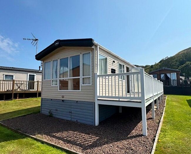 3 Bedroom Mobile/park Home For Sale In Cockburnspath, TD13