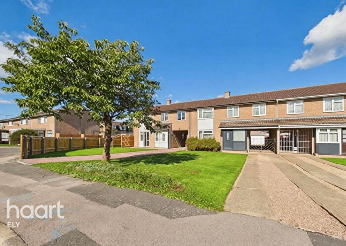 4 Bedroom Terraced House For Sale In Mostyn Close, Sutton, CB6