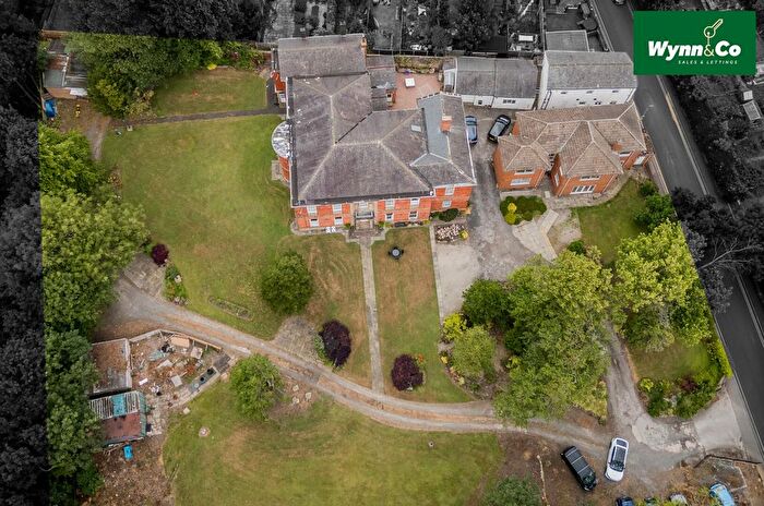 17 Bedroom Detached House For Sale In North Avenue, Wakefield, WF1