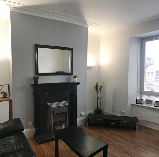 1 Bedroom Flat To Rent In Walker Road, Torry, Aberdeen, AB11