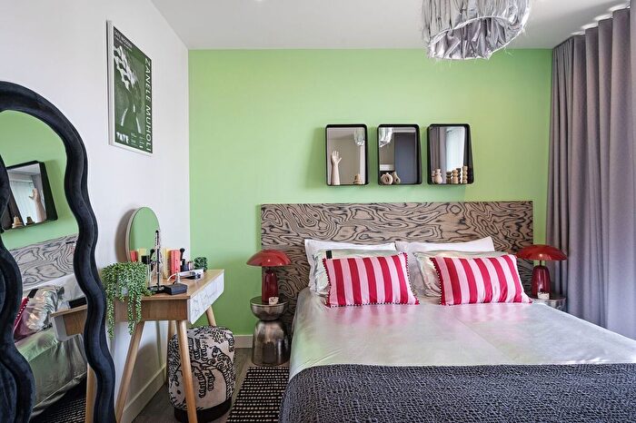 1 Bedroom Flat To Rent In Cherry Park Lane, Stratford, London, E20