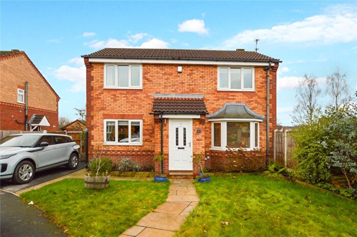4 Bedroom Detached House For Sale In Hopefield Walk, Rothwell, Leeds, West Yorkshire, LS26