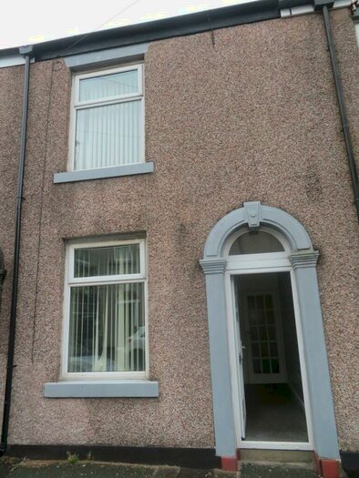 2 Bedroom Terraced House To Rent In Peel Street, Spotland, OL12