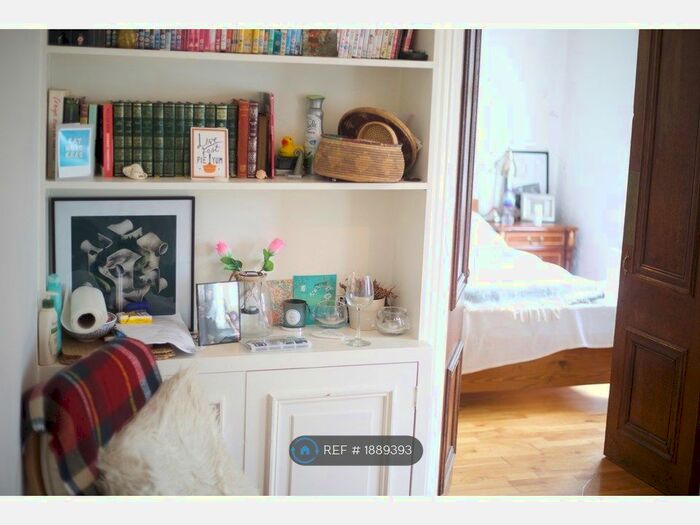 3 Bedroom Terraced House To Rent In Denmark Road, London, SE5