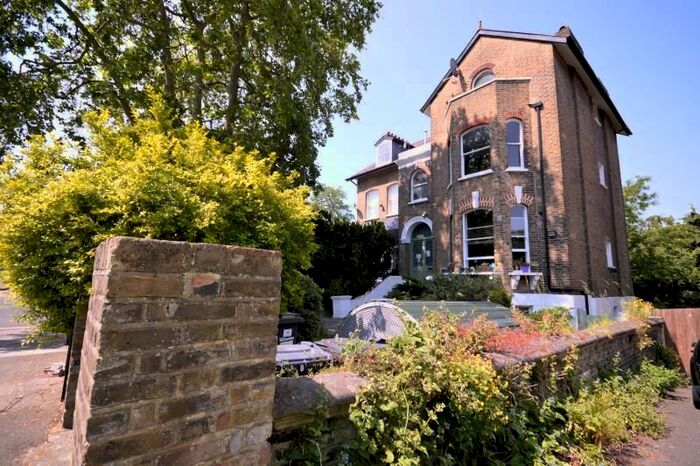 1 Bedroom Flat To Rent In Wickham Road, Brockley, London, SE4