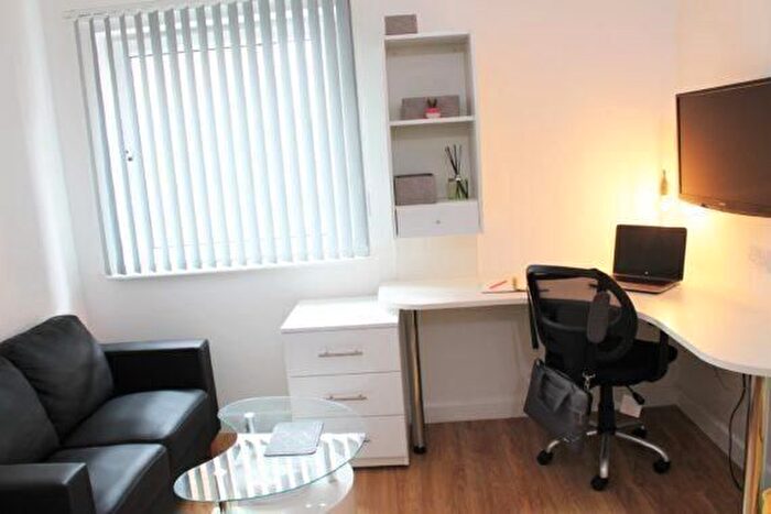 Studio To Rent In Welford Road, Knighton Fields, Leicester, LE2