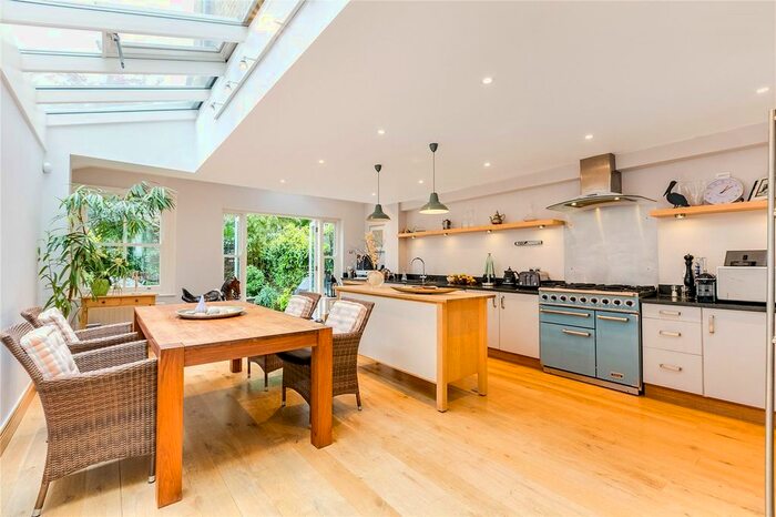 5 Bedroom Detached House To Rent In Kelmscott Road, London, SW11