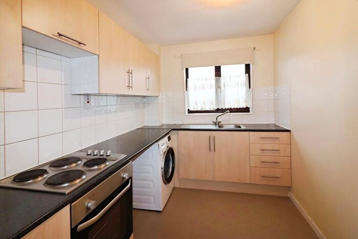 1 Bedroom Flat To Rent In Downlands, Baldock, SG7