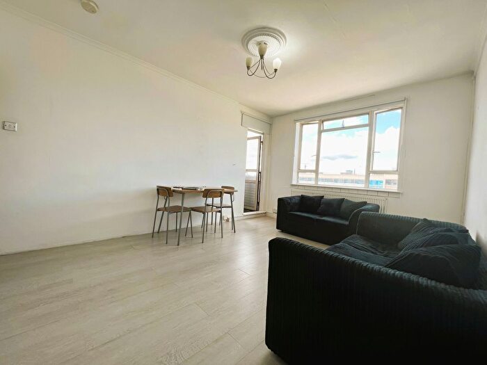 1 Bedroom Flat To Rent In Priory Green, London, N1