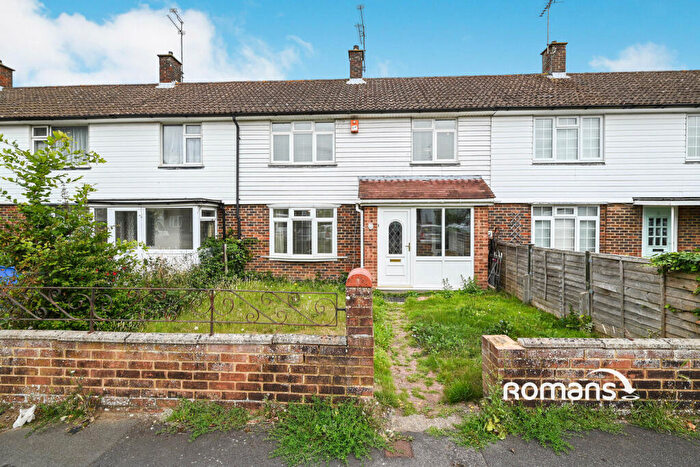 3 Bedroom Terraced House To Rent In Peregrine Close, Bracknell, RG12