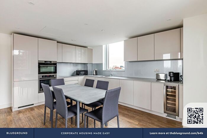 2 Bedroom Flat To Rent In Nine Elms, SW8