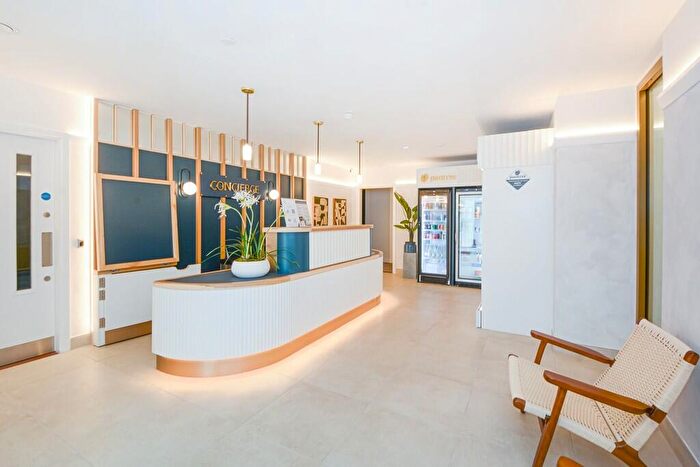2 Bedroom Apartment To Rent In Bermondsey Heights, Bermondsey, SE15