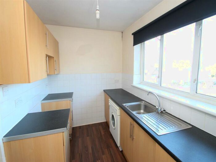 2 Bedroom Flat To Rent In Crofton Road Locksbottom, BR6