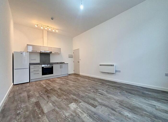 2 Bedroom Apartment To Rent In Church Road, Bedminster, Bristol, BS3