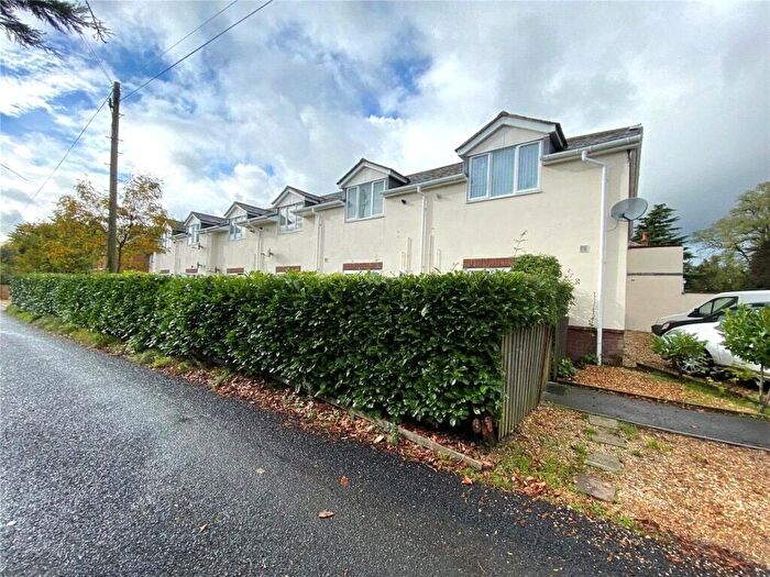 1 Bedroom Flat For Sale In Gravel Lane, Ringwood, Hampshire, BH24