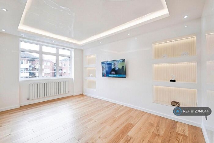 2 Bedroom Flat To Rent In Townshend Court, London, NW8