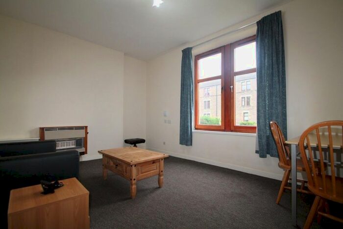 2 Bedroom Flat To Rent In Abbotsford Place, Dundee, DD2