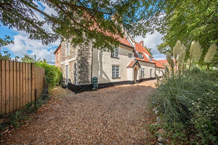 3 Bedroom Semi-Detached House For Sale In Attractive Grade Ii Listed Property In Necton, PE37