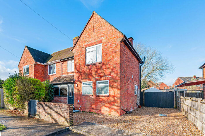 2 Bedroom House For Sale In Hammond Road, Fareham, PO15