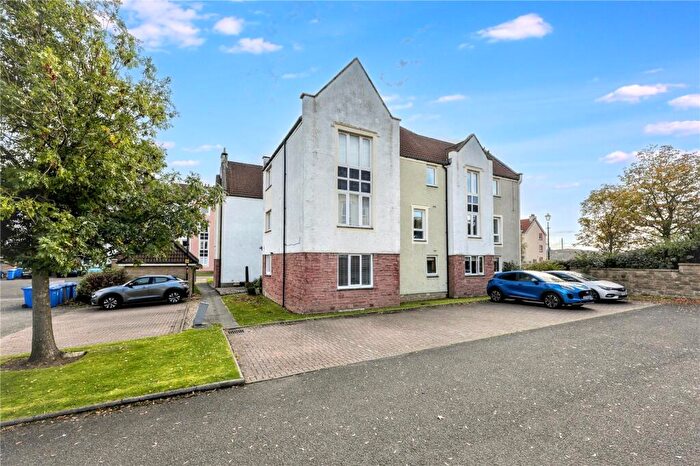1 Bedroom Flat For Sale In Harbour Place, Dalgety Bay, Dunfermline, Fife, KY11