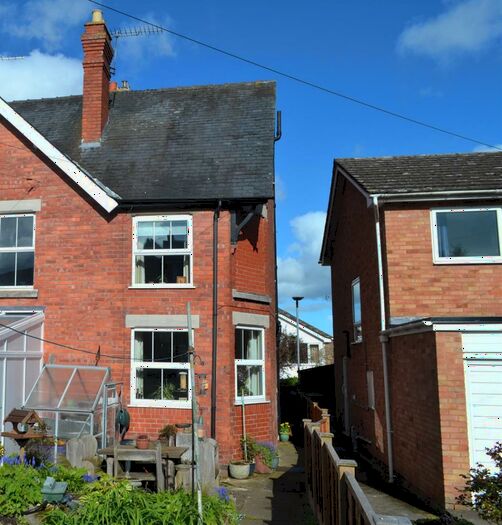 3 Bedroom Terraced House For Sale In Perseverance Road, Leominster, HR6