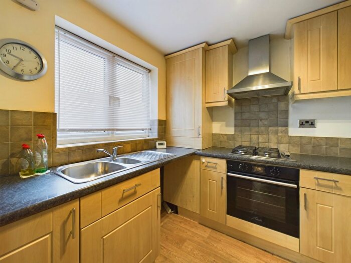 3 Bedroom Terraced House To Rent In Tintagel Court, Longthorpe, PE3