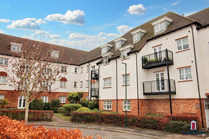 2 Bedroom Apartment For Sale In Wissen Drive, Letchworth Garden City, SG6