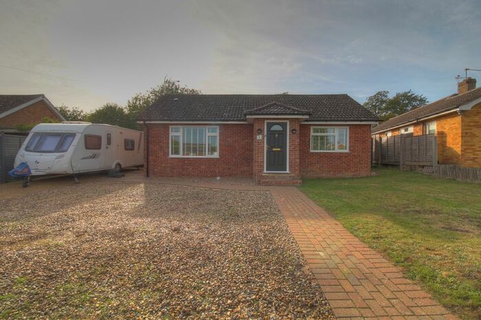4 Bedroom Detached Bungalow For Sale In St. Peters Close, Brockdish, Diss, IP21