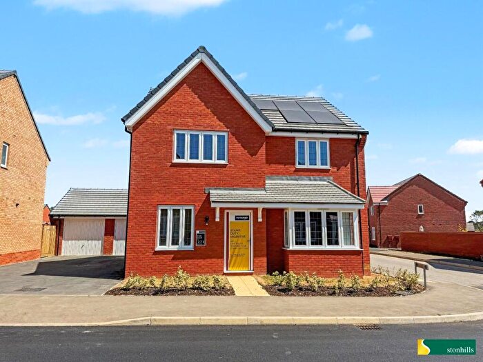 4 Bedroom Detached House For Sale In Fleetland Way, Upper Harlestone, Northampton, NN5