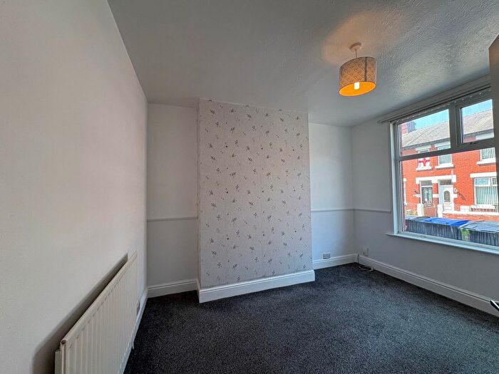 2 Bedroom Terraced House To Rent In Cunliffe Road, Blackpool, FY1