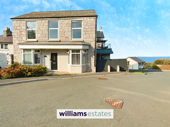 1 Bedroom Flat For Sale In Abergele Road, Llanddulas, LL22