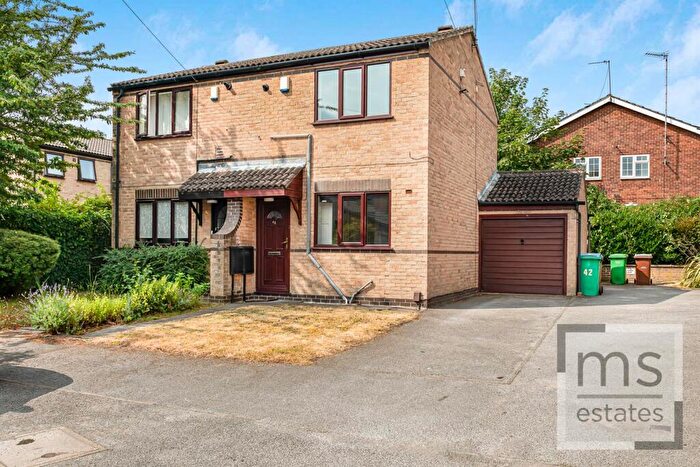 2 Bedroom Semi-Detached House For Sale In Lenton Manor, Nottingham, NG7