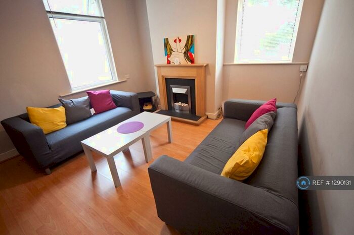 4 Bedroom Terraced House To Rent In Pedder Street, Ashton-On-Ribble, Preston, PR2