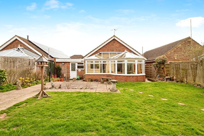 3 Bedroom Bungalow For Sale In Ridgeway, Hurst Green, Etchingham, East Sussex, TN19