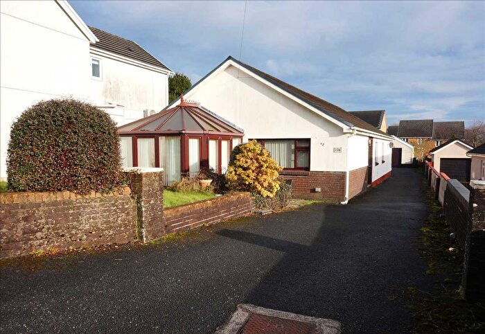 3 Bedroom Detached Bungalow For Sale In Waterloo Road, Penygroes, Llanelli, SA14