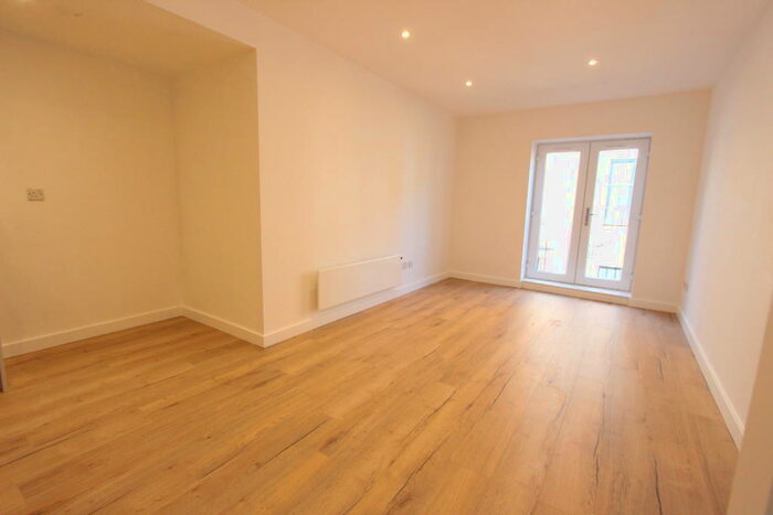 1 Bedroom Apartment To Rent In Maidstone, ME15
