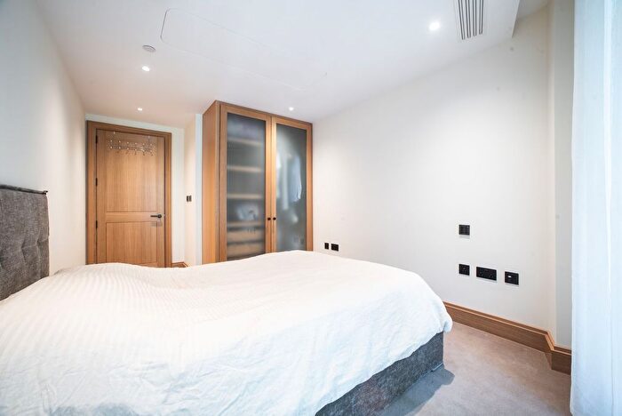 2 Bedroom Flat To Rent In Abell House, John Islip Street, SW1P
