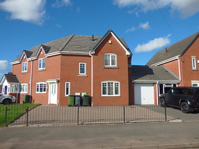 3 Bedroom Semi-Detached House To Rent In Meyrick Road, West Bromwich, Sandwell, B70