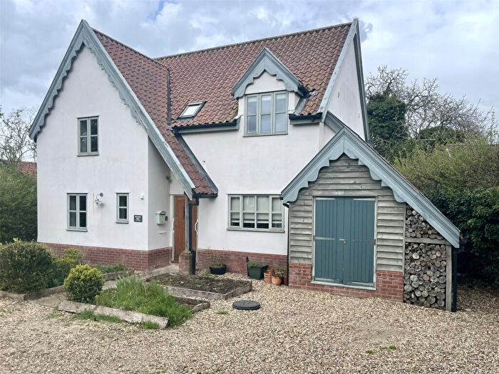 4 Bedroom Detached House For Sale In Cross Street, Hoxne, IP21