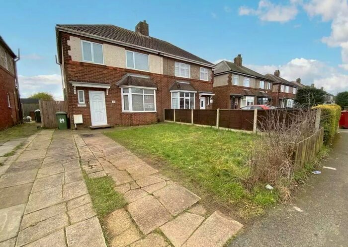 3 Bedroom Semi-Detached House To Rent In Cornwall Road, Scunthorpe, DN16