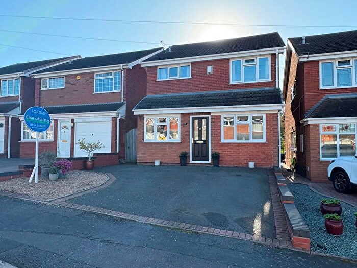 3 Bedroom Detached House For Sale In Pebble Mill Drive, Cannock, WS11