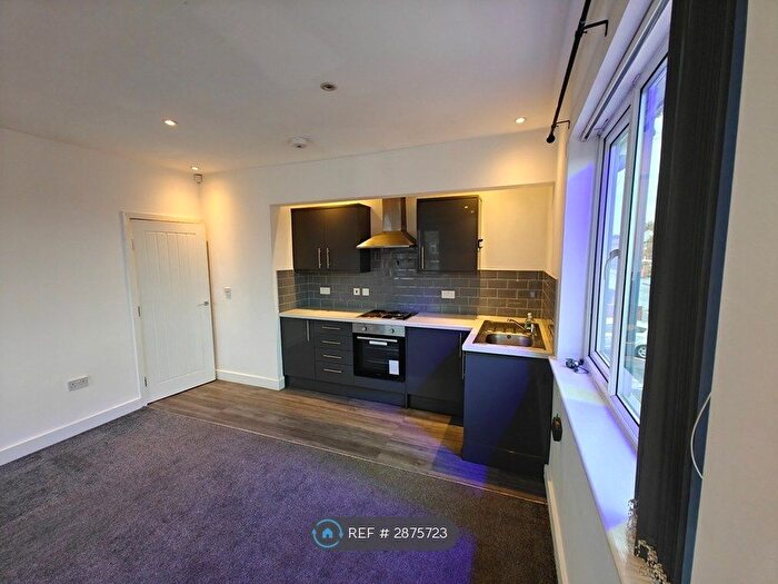 1 Bedroom Flat To Rent In Beckett Road, Doncaster, DN2