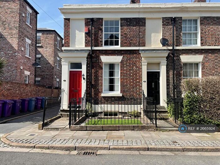 4 Bedroom Semi Detached House To Rent In Egerton Street, Liverpool, L8