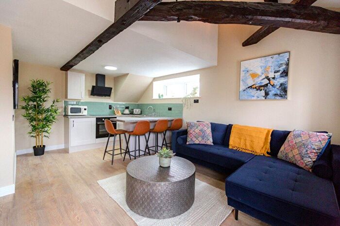 2 Bedroom Apartment For Sale In Pinder Bridge Mews, Skipton, BD23