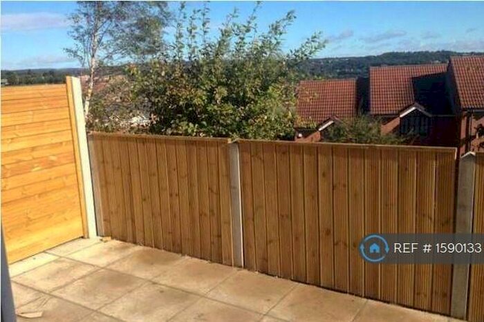 1 Bedroom Flat To Rent In Bramley, Leeds, LS12