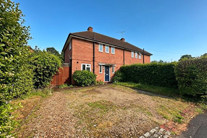 2 Bedroom House For Sale In Wickham Close, Church Crookham, Fleet, Hampshire, GU52