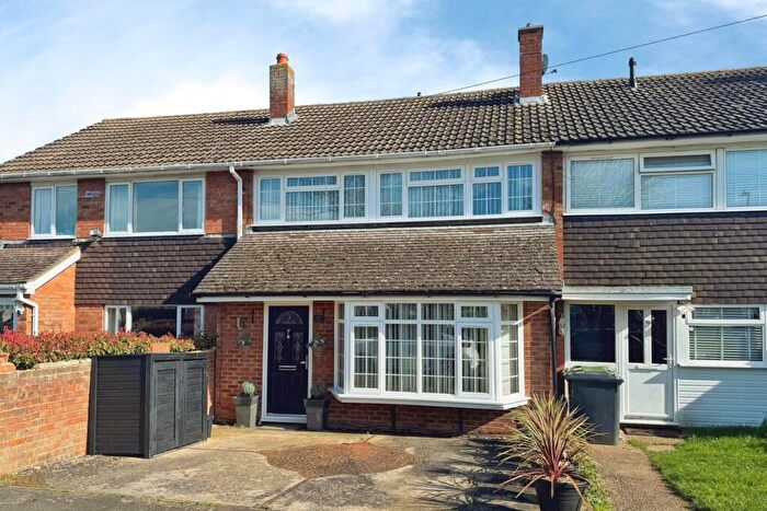3 Bedroom Terraced House For Sale In Hatfield Crescent, Flitwick, MK45