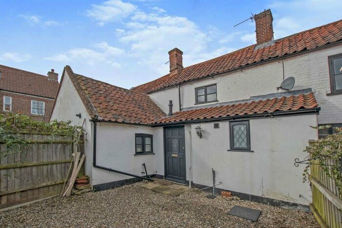 2 Bedroom Cottage To Rent In Penfold Street, Aylsham, Norwich, NR11