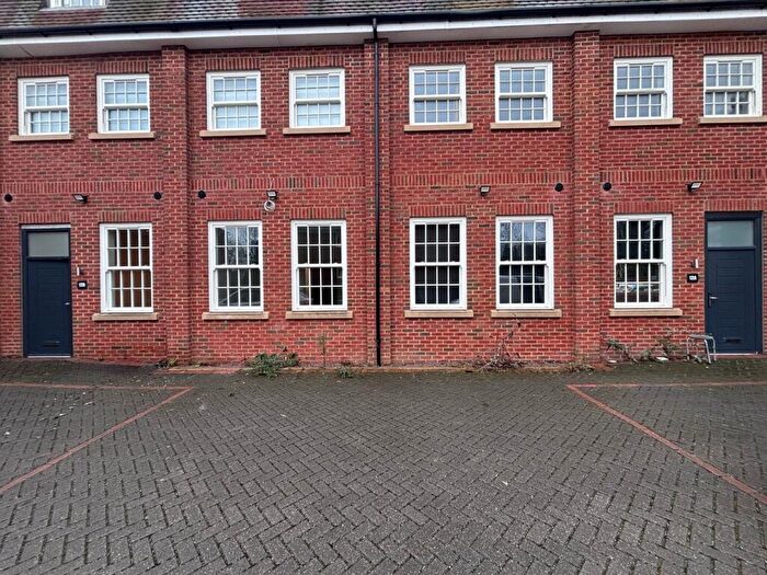 Apartment To Rent In Station Road, Letchworth Garden City, SG6